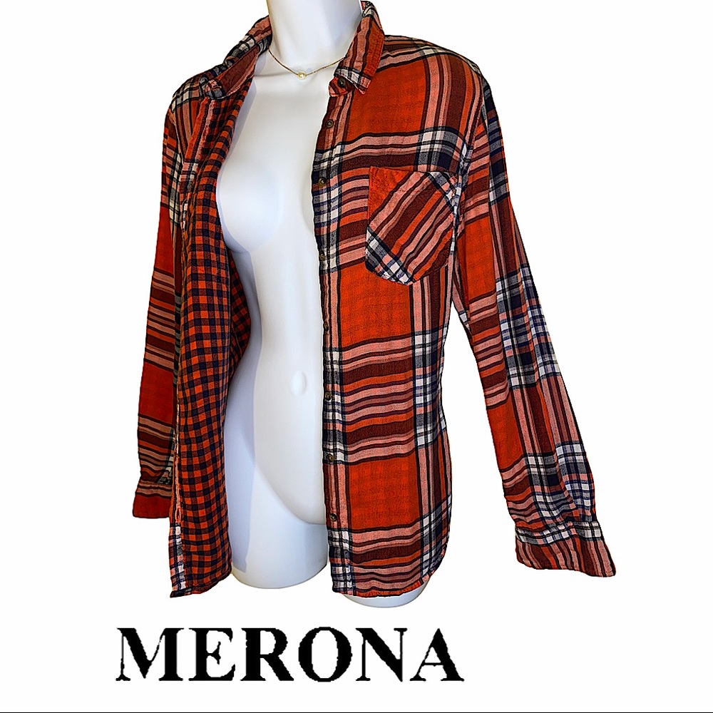 Merona Sz M Plaid Flannel Red Checkered Inside